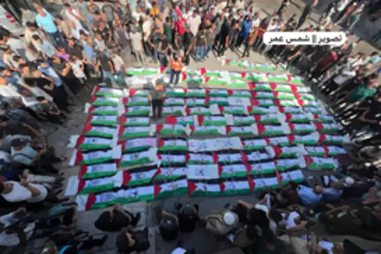 غزة تودّع نحو 100 شهيد عقب انتشال جثامينهم من تحت الأنقاض