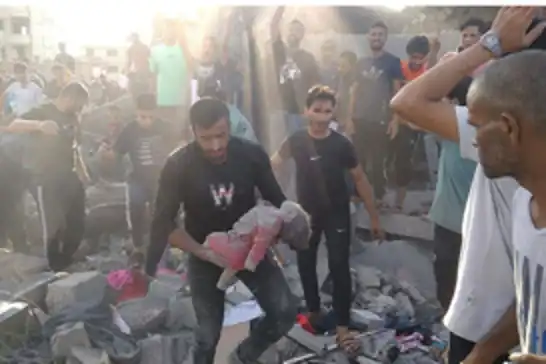 رغم وقف إطلاق النار..إصابة11 فلسطينيًا في الغارات الصهيونية على غزة
