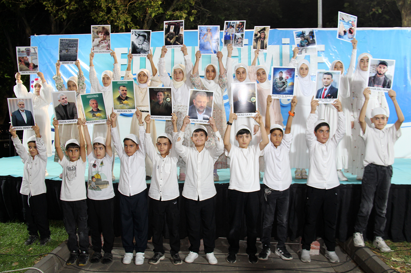 Davet ve Gençlik Hareketi'nden Bağlar'da coşkulu park etkinliği