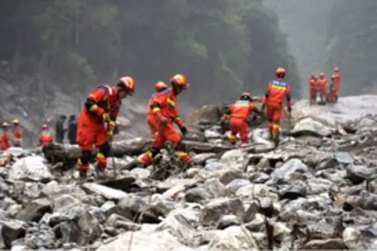 ژمارەی ئەو کەسانەی بەهۆی لافاوەکەی نیپاڵەوە گیانیان لەدەستداوە بۆ ١٣٥٥ کەس بەرزبووەتەوە