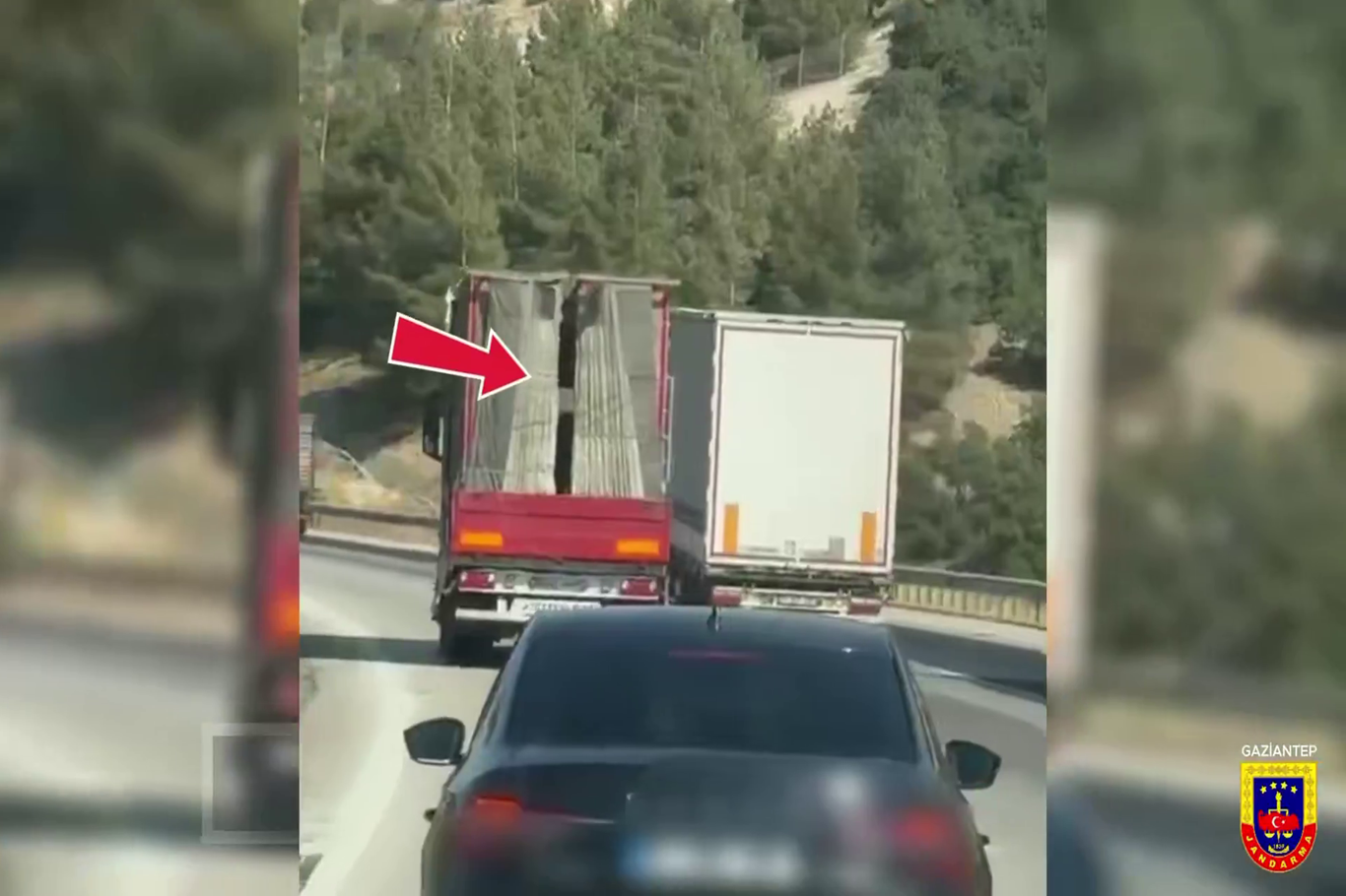 Gaziantep'te otoyolda drone destekli trafik denetimi