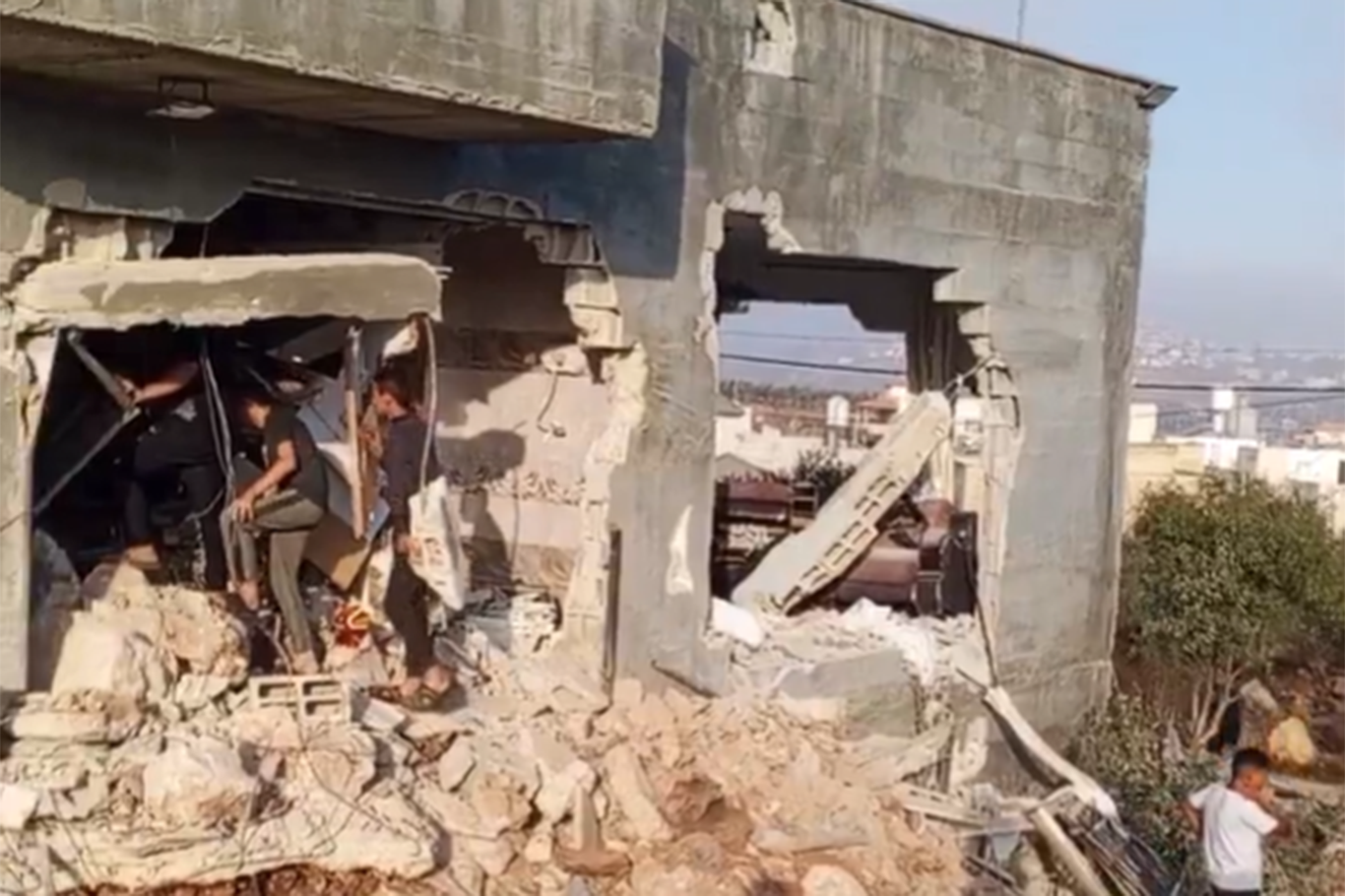 Israeli forces kill 29-year-old Palestinian during raid near Nablus