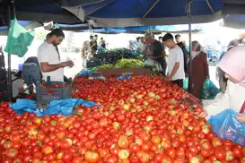 Semt pazarlarında konserve hareketliliği