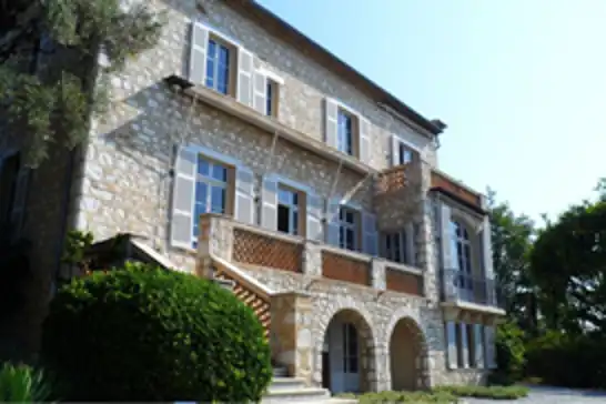 Fransa'da bir müzede sanat eserleri çalındı