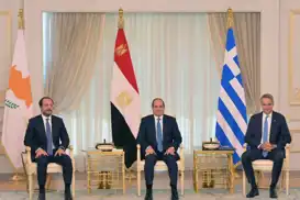 قمة مصرية يونانية قبرصية تبحث تطورات قبرص وليبيا وشرق المتوسط