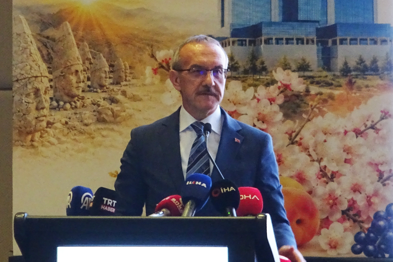 Malatya Valisi Seddar Yavuz
