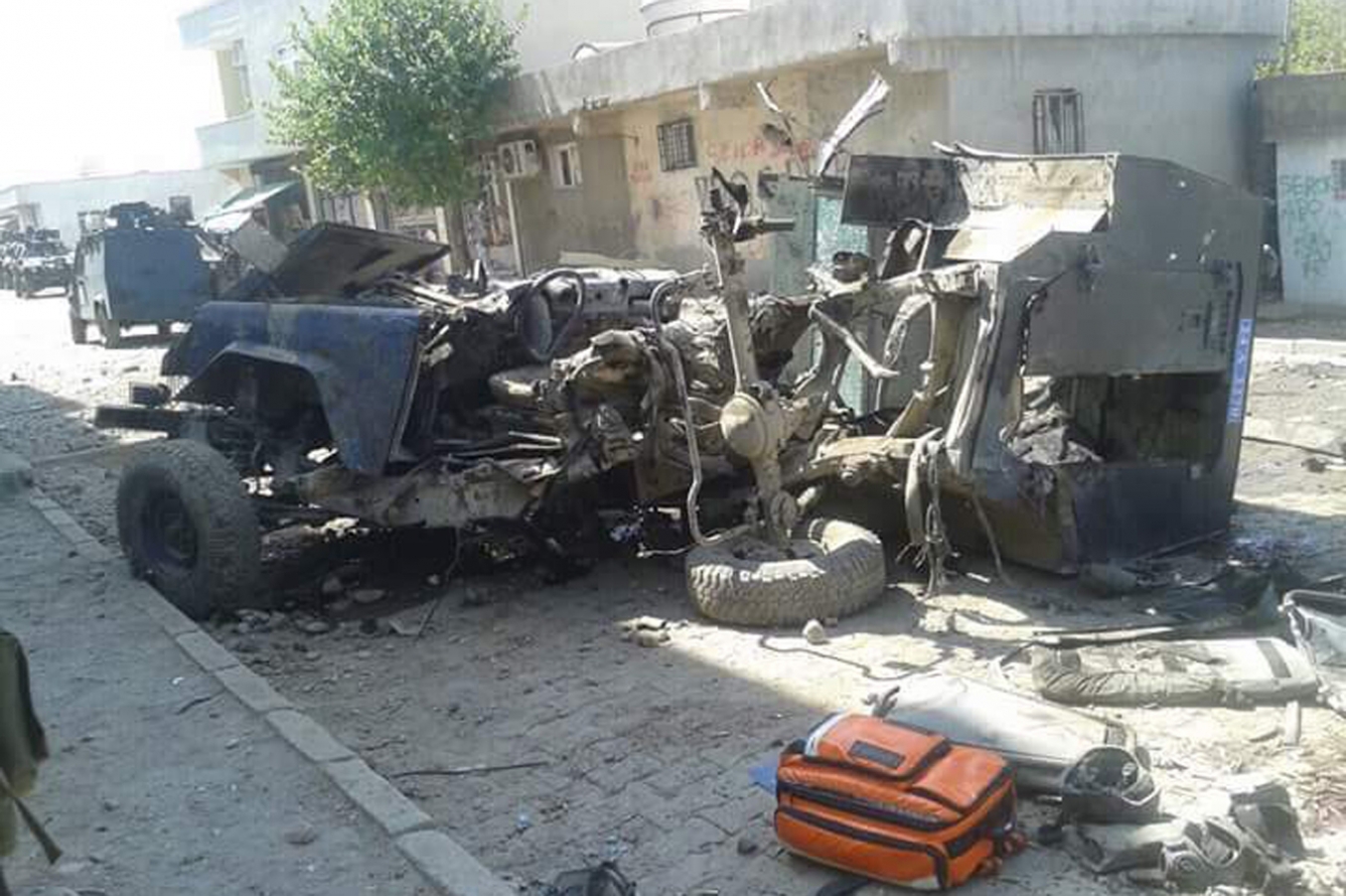 4 police officers and one soldier killed in Sirnak