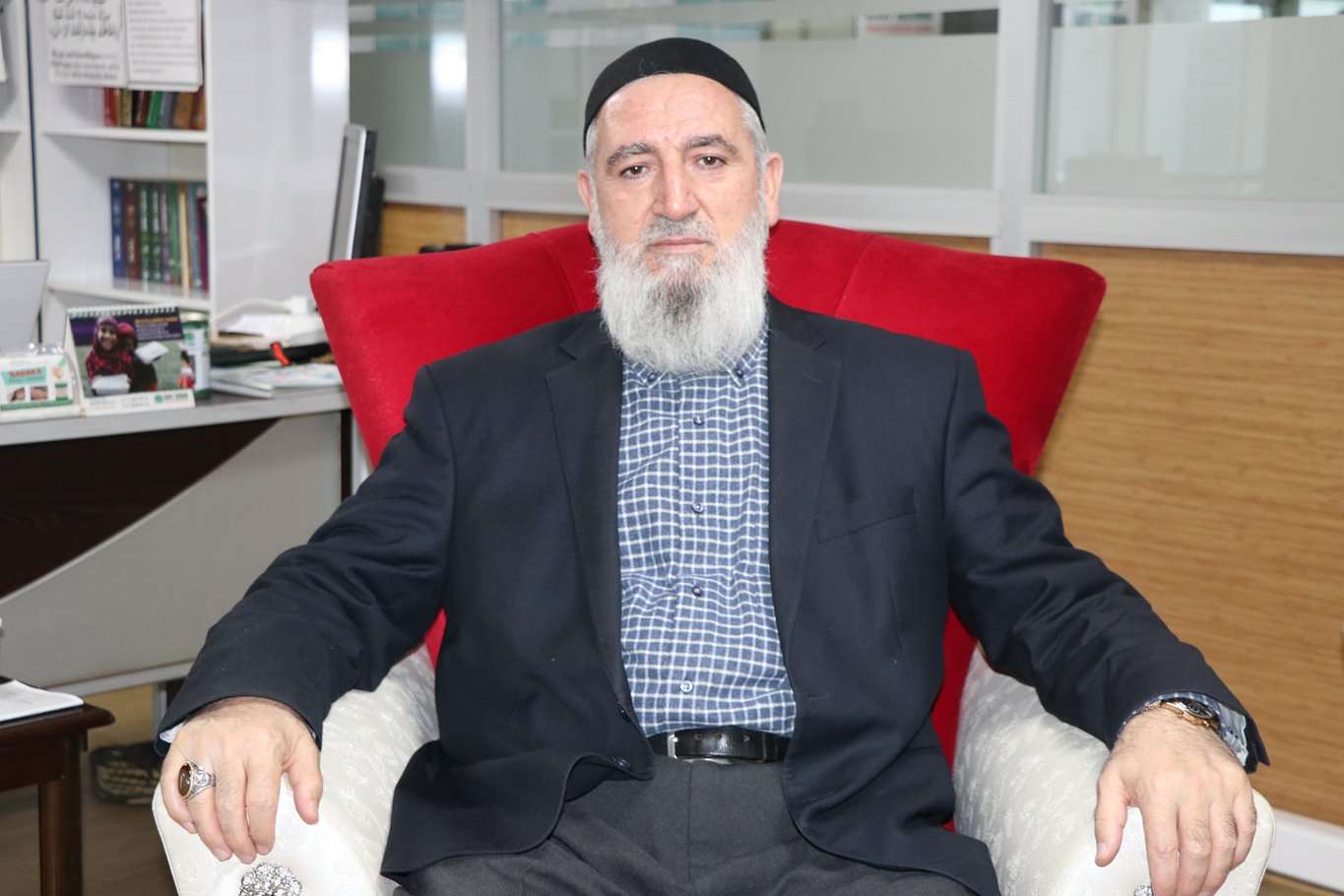 İslam'a göre kadının nafakası süresiz mi, boşanma nafakası nasıl ödenmeli?